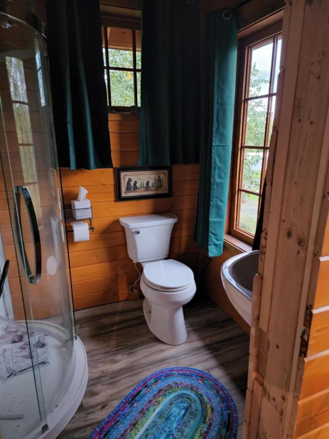 The Eagle'S Nest Treehouse Cabin Palmer Eksteriør bilde